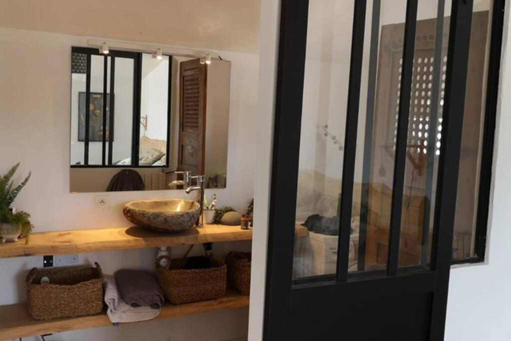 Petit Loft Sur Les Toits D’avignon — Avignon — photo 4