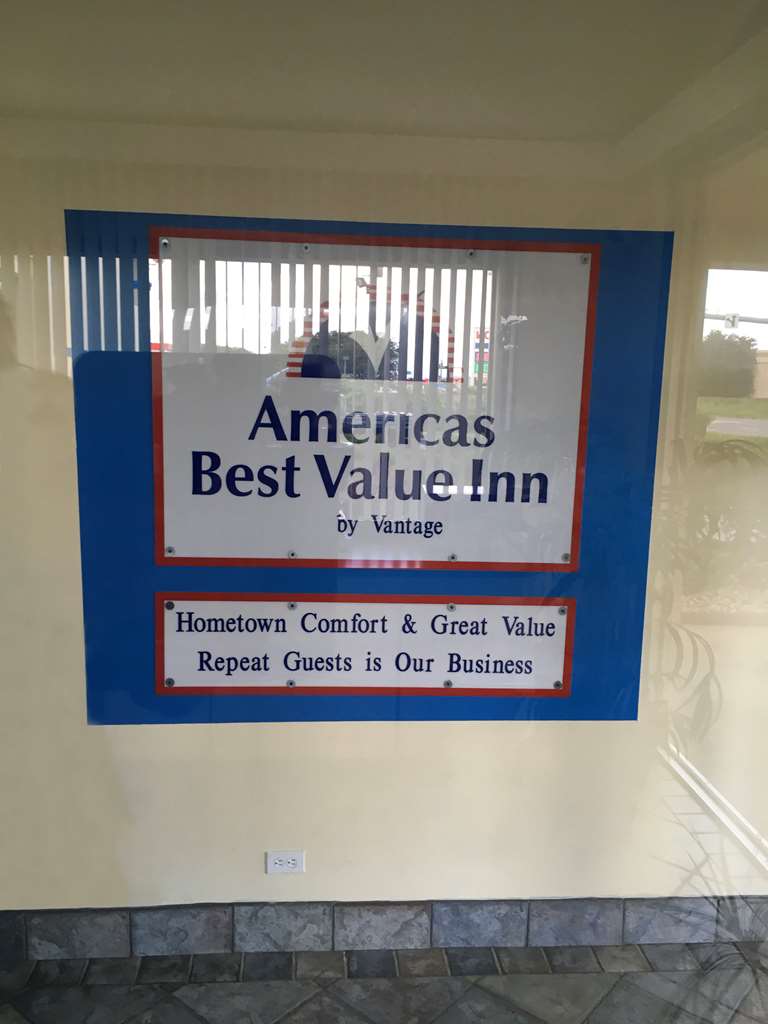 Americas Best Value Inn Beaumont TX - photo 4