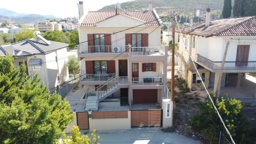 Villa Melydron — 4-Star Luxury Hotel in Nafplio, Greece