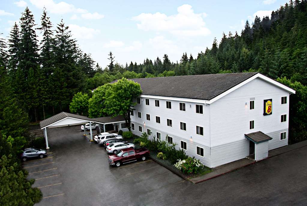 Super 8 by Wyndham Juneau in Juneau, United States