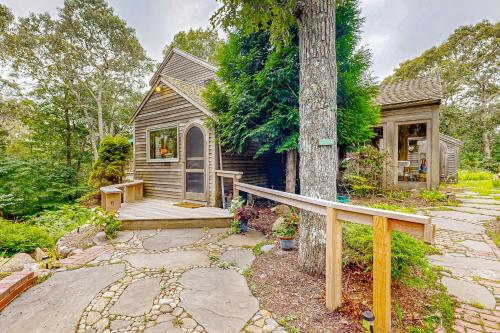Nana s Treehouse — 4-Star Luxury Hotel in West Tisbury, United States