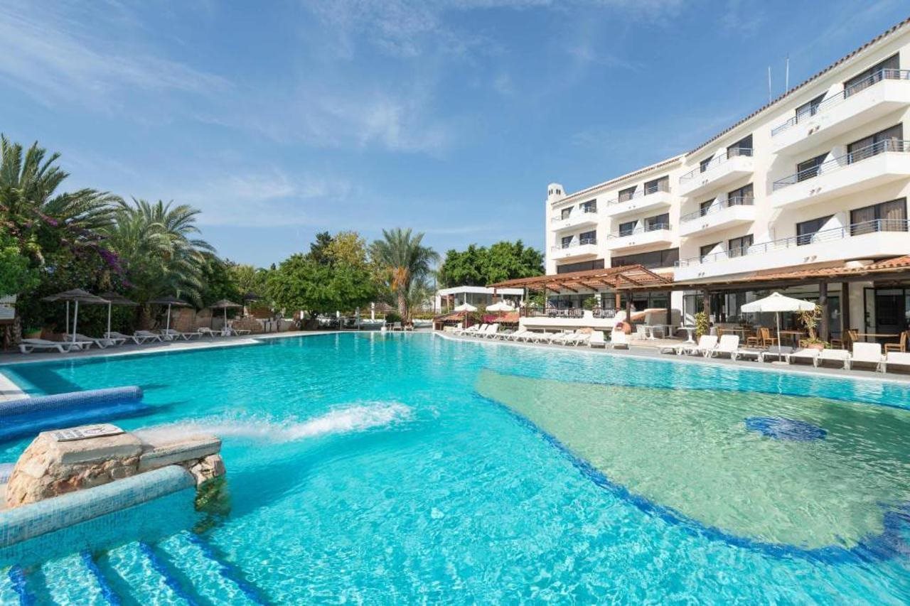 Paphos Gardens Apartments
