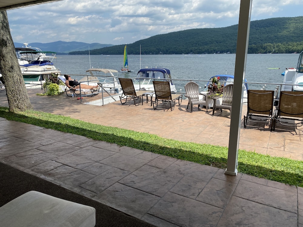 The Georgian Lakeside Resort - photo 60