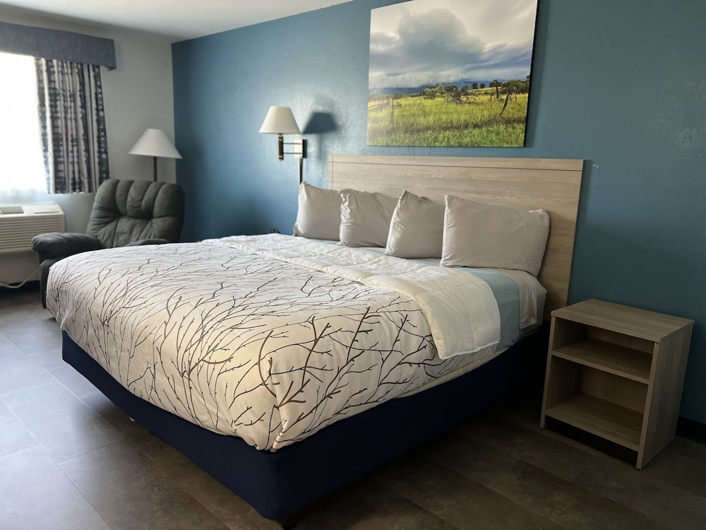 Heritage Inn Express - photo 6
