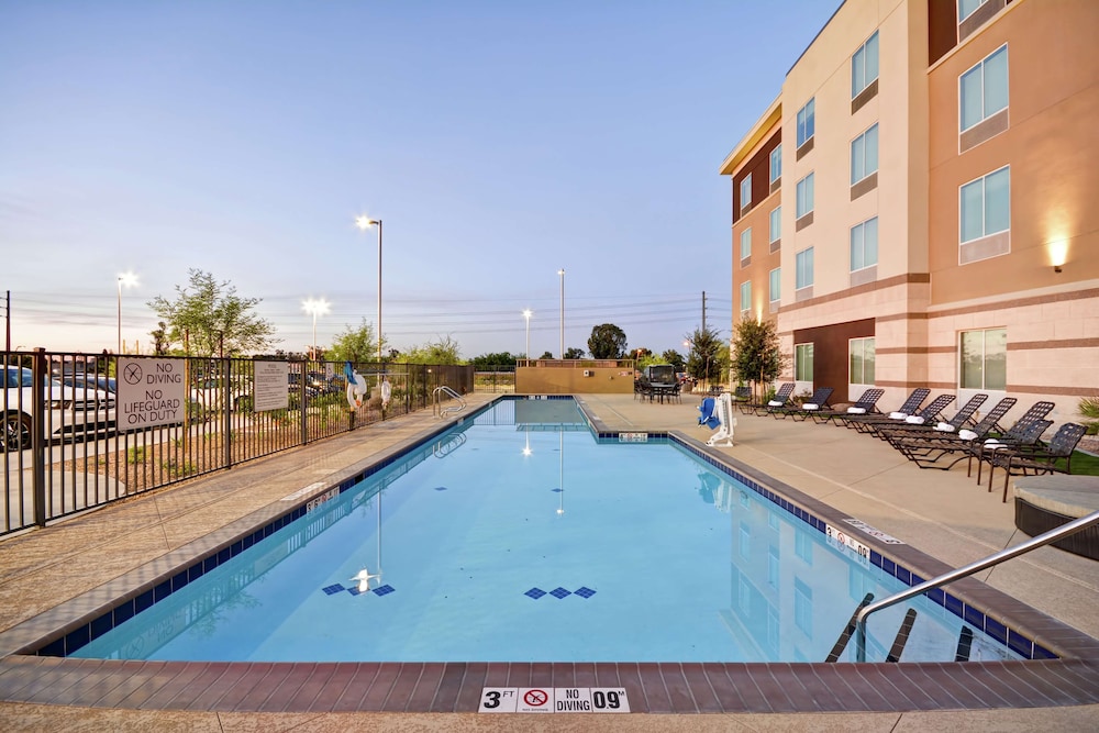 Hilton Garden Inn Phoenix Tempe ASU Area - photo 22