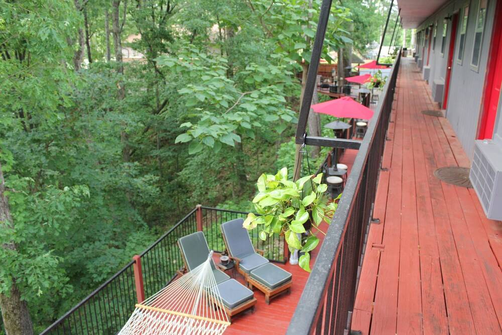Brydan Suites - photo 209