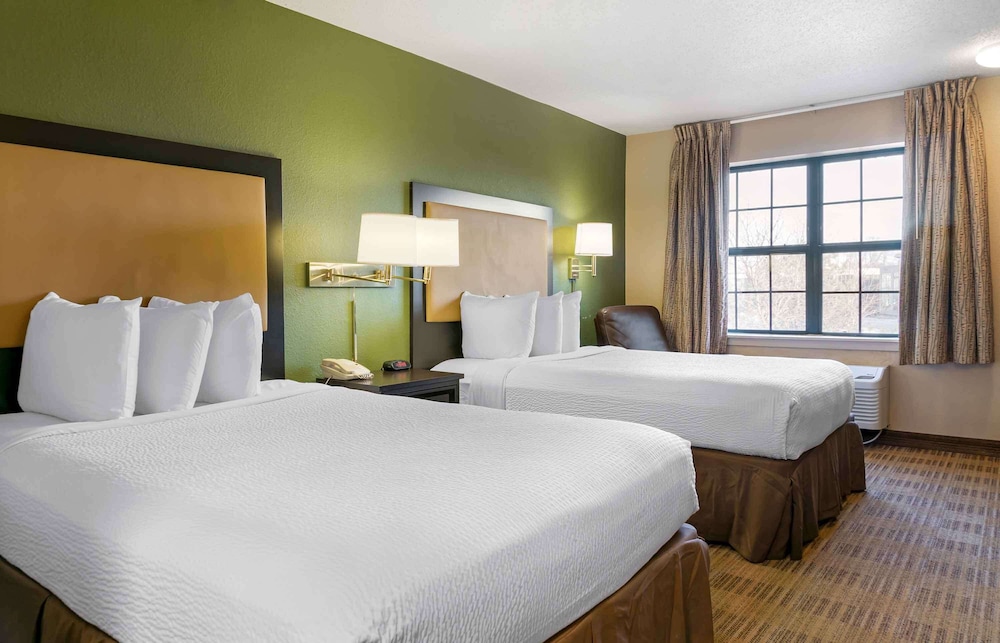 Extended Stay America Select Suites Detroit Farmington Hills - photo 7