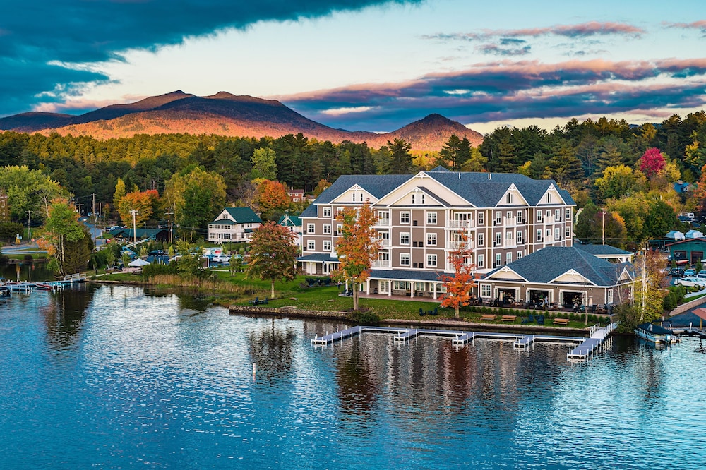 Voco Saranac Lake Waterfront An Ihg Hotel - photo 94