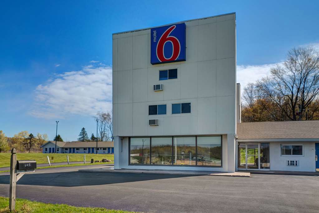 Motel 6 Bellville OH Mid Ohio - photo 2