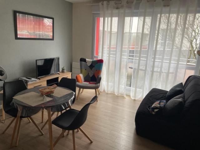 Patbad85 - last minute hotel in La Roche-Sur-Yon