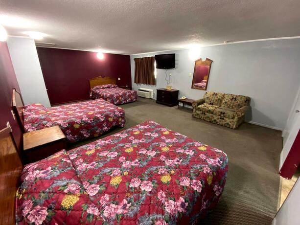 Embers Inn - photo 3