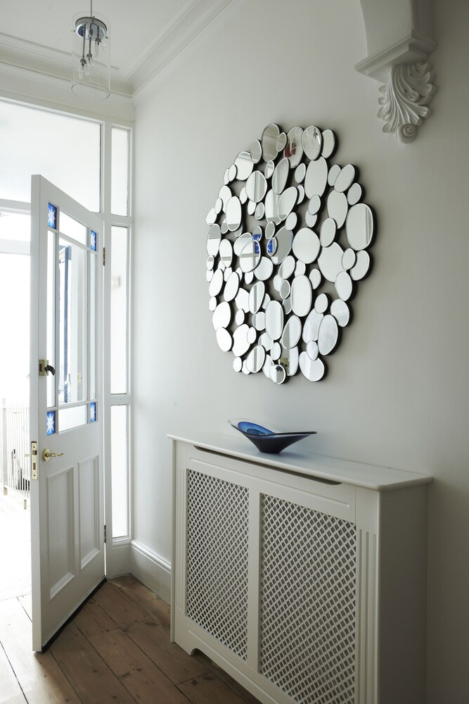 West by Five — St Ives — photo 3
