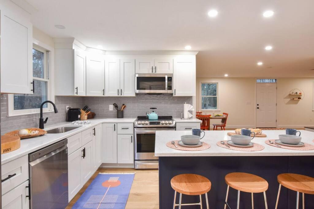 Spacious Home with Private In Ground Pool — Brewster — photo 5