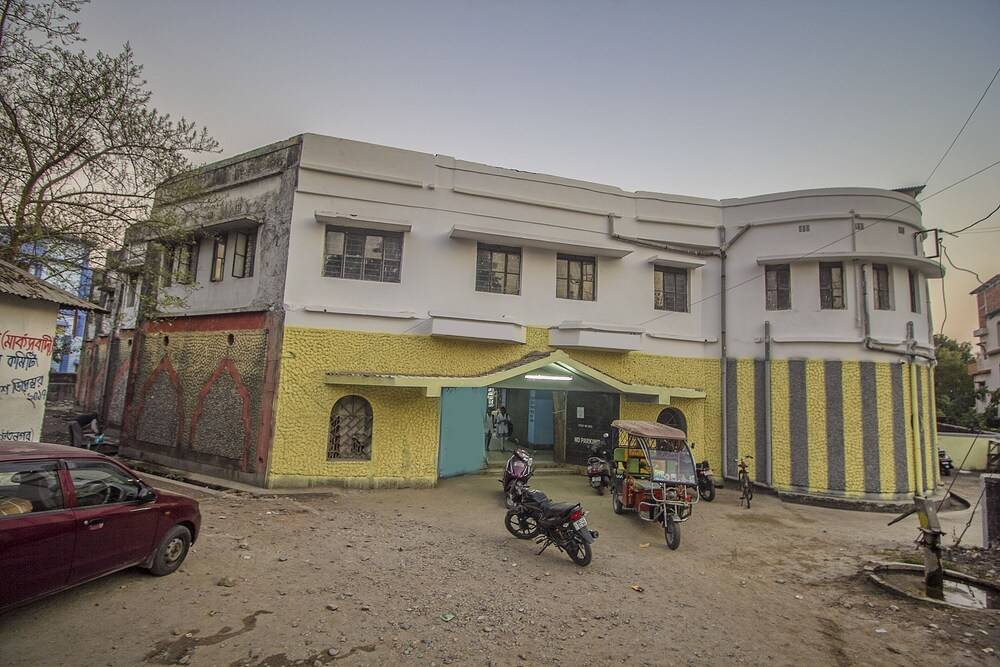 OYO 15721 Simrat Hotel — hotel near Bagdogra Airport