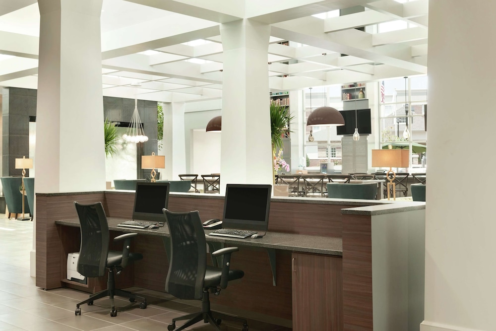 Embassy Suites by Hilton Charlotte Ayrsley - photo 49