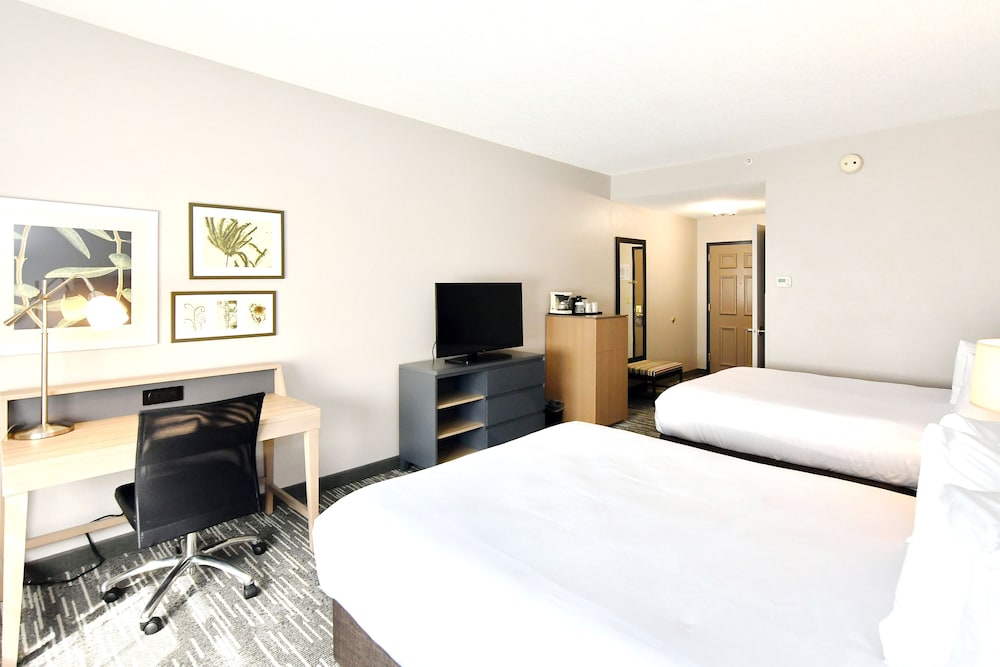 Country Inn & Suites by Radisson Mount Morris NY - photo 3