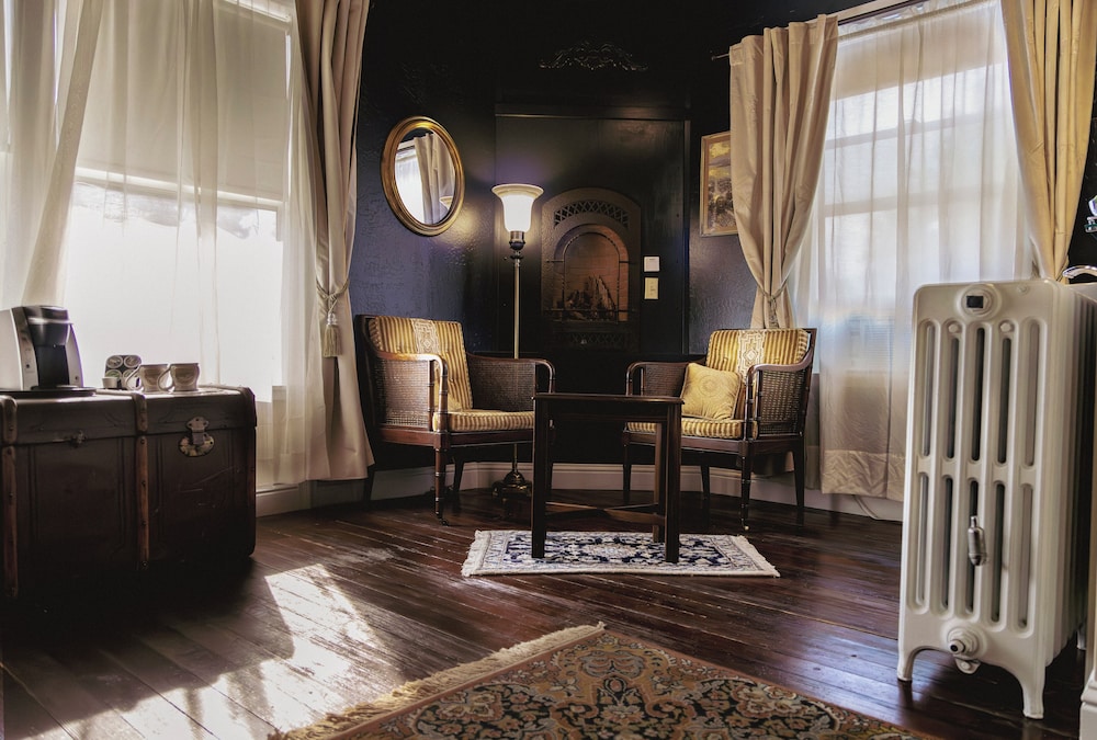 Weaverville Hotel - photo 53