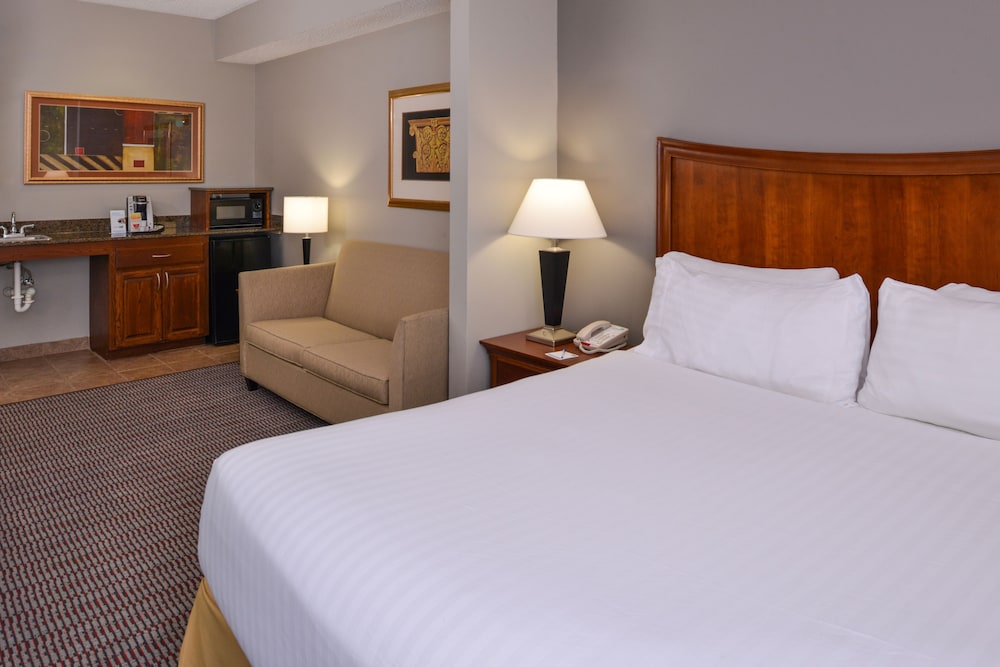 Spark by Hilton North Little Rock - photo 13
