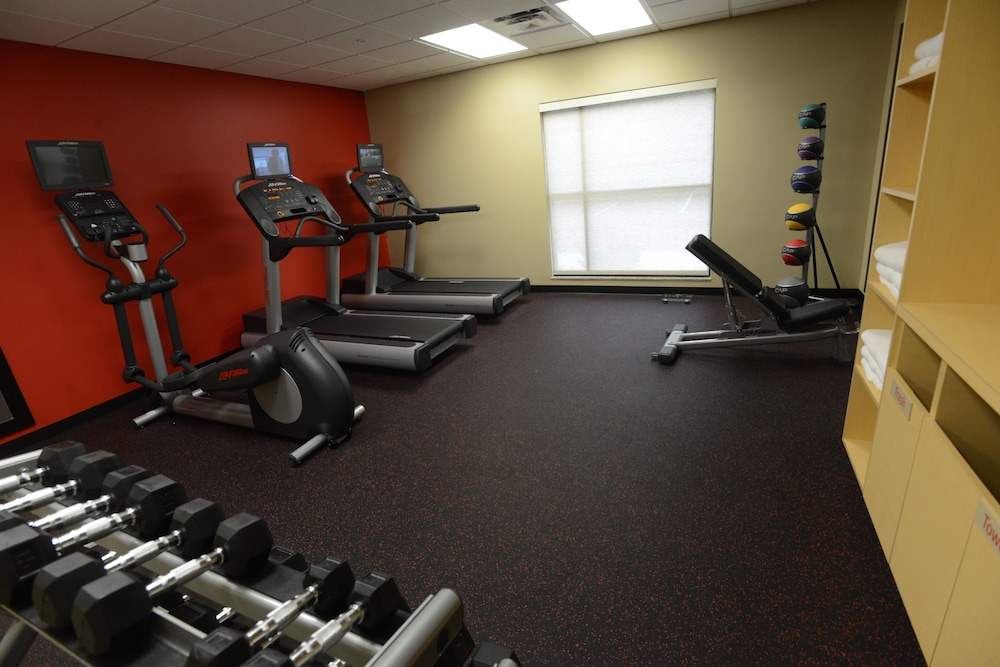 TownePlace Suites Bowling Green - photo 33