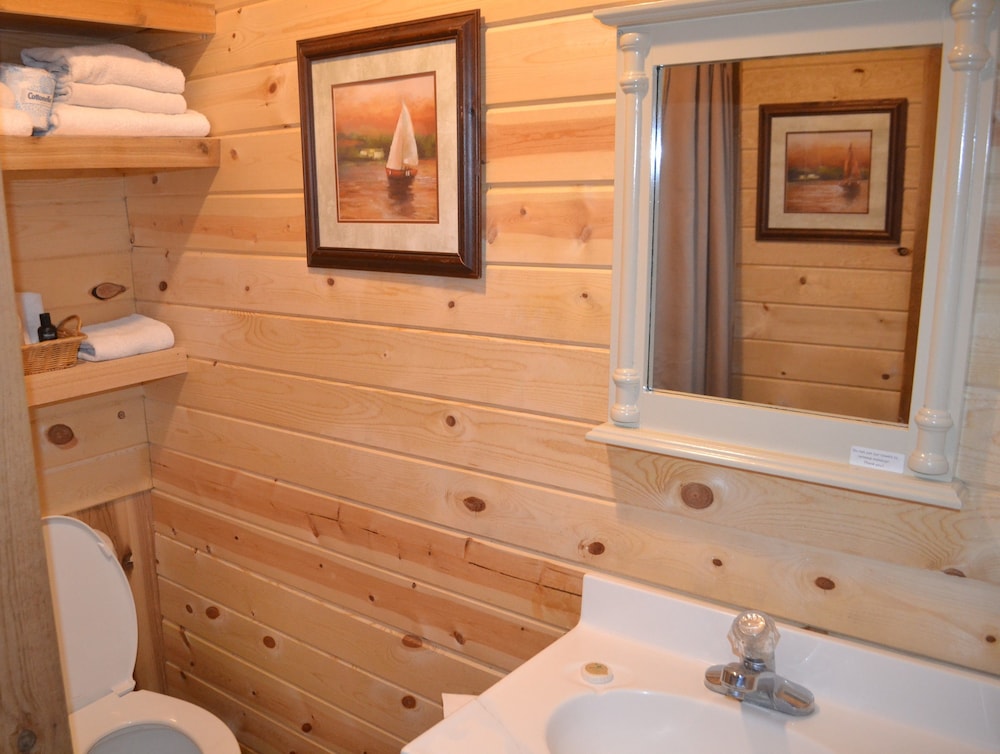 AJ's Lodge and Oven - photo 30