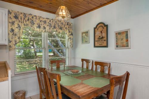 Papas Place by Oak Island Accommodations - photo 38