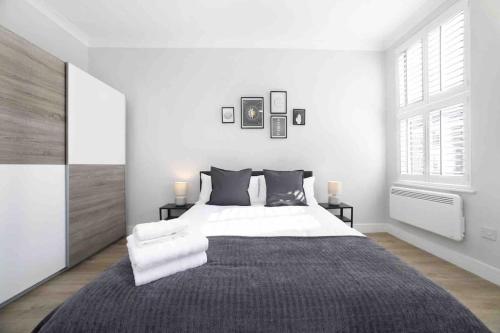 Sheperd's Bush modern studio 40m2 — 4-Star Luxury Hotel in London, United Kingdom