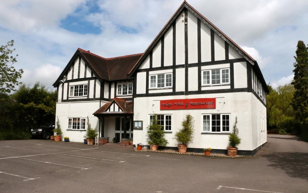 Haigs Hotel — Solihull
