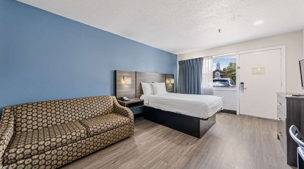 SureStay Hotel by Best Western Virginia Beach Royal Clipper - photo 41