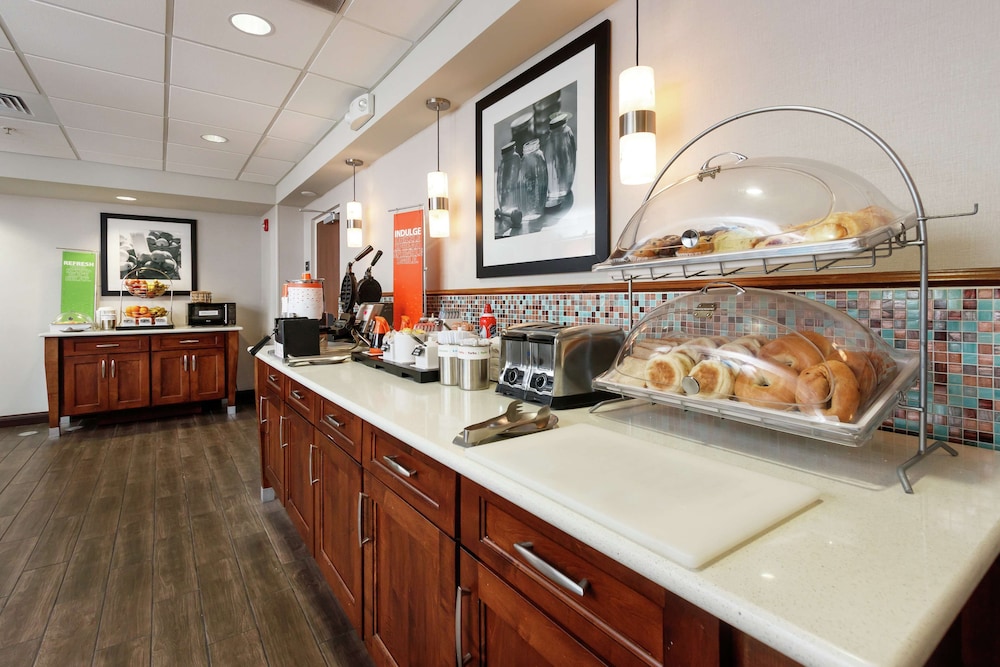 Hampton Inn & Suites Navarre - photo 29
