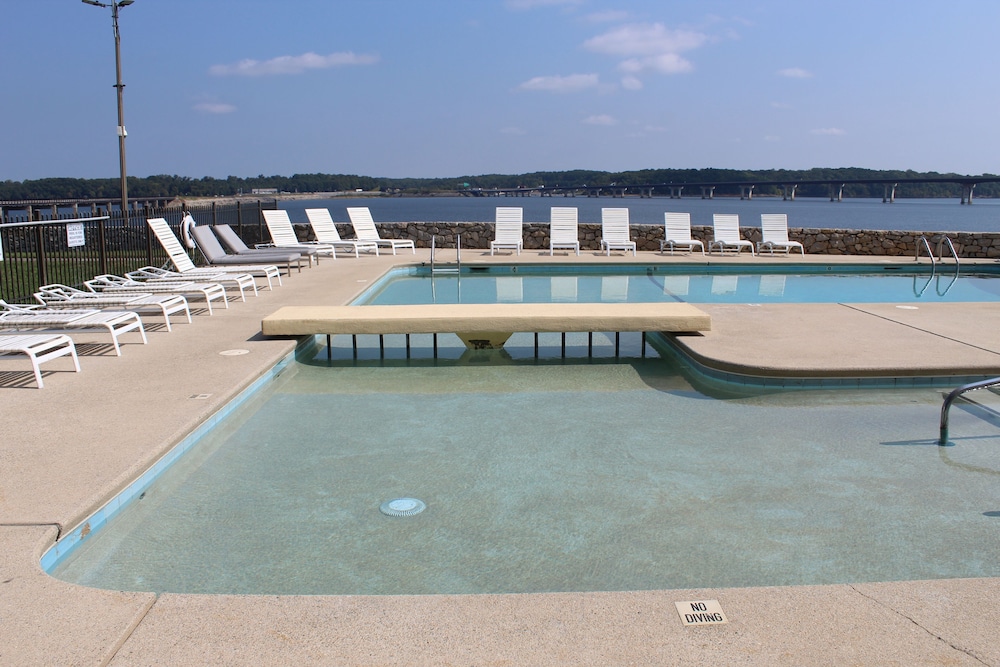 Quality Inn On The Lake Clarksville Boydton - photo 34