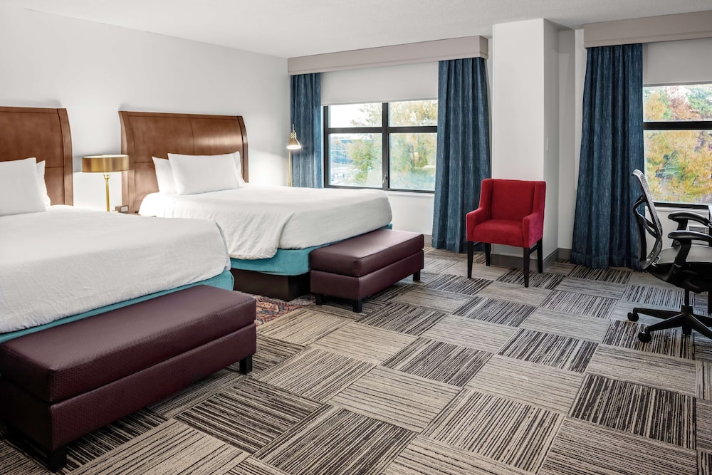 Hilton Garden Inn Atlanta Perimeter Center - photo 17