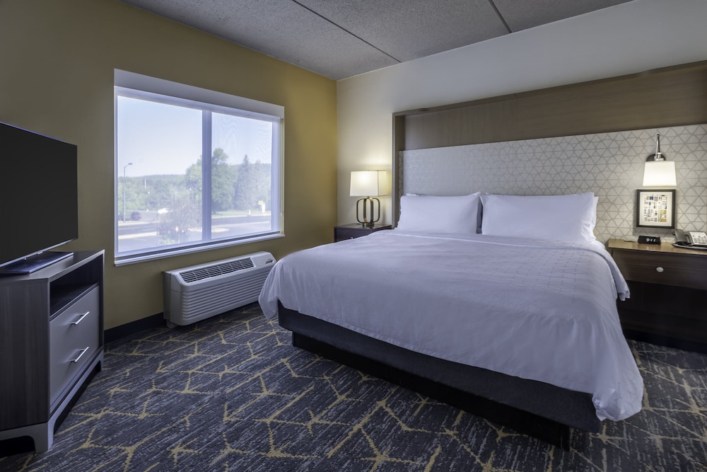 Holiday Inn & Suites Wausau Rothschild by IHG - photo 14