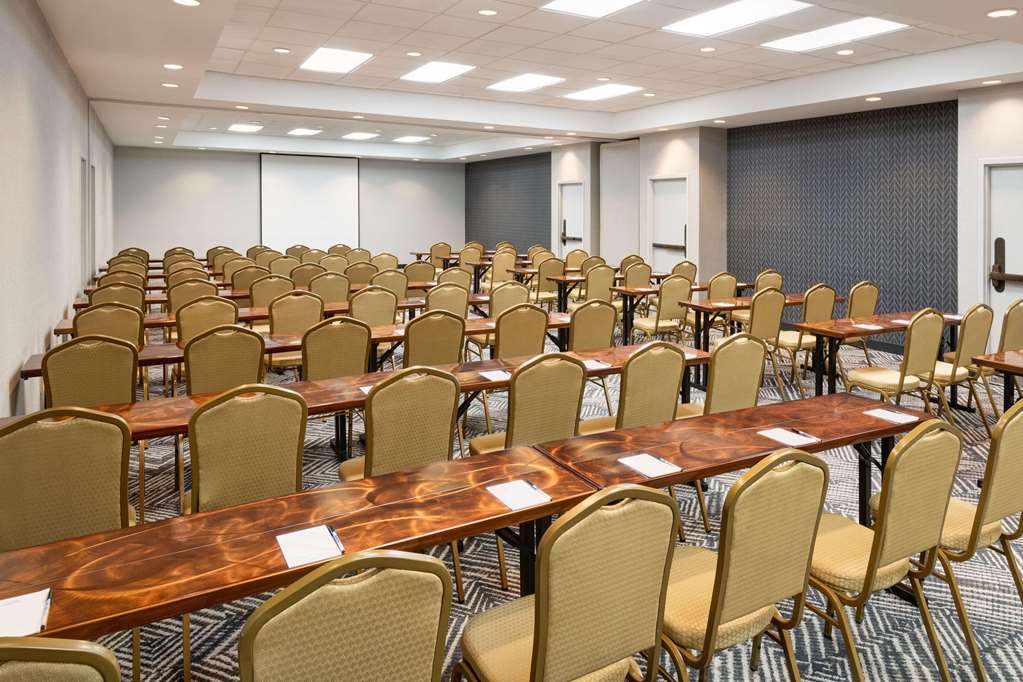 Radisson Hotel Nashville Airport - photo 14