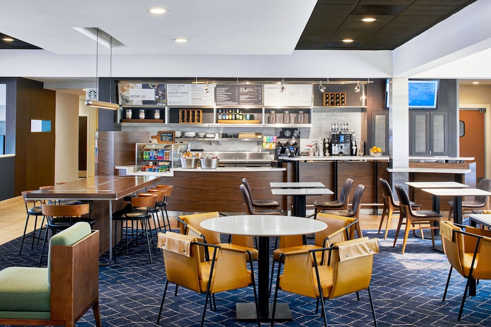 Courtyard by Marriott Memphis Airport - photo 33