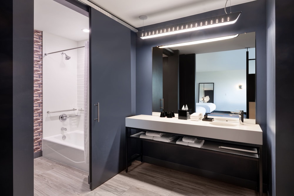 Aloft Austin South - photo 19