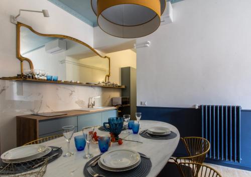 Rasella44 BLU Apartment — 4-Star Luxury Hotel in Rome, Italy