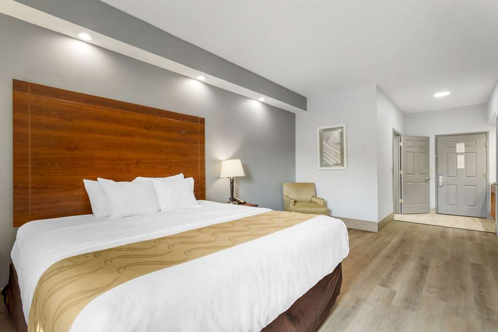 Quality Inn Oak Ridge - photo 28
