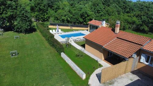 Villa Leona — 4-Star Luxury Hotel in Sveti Petar U Sumi, Croatia