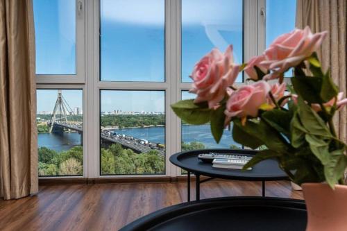 Nikira apartment 286 Оболонская набережная — 4-Star Luxury Hotel in Kyiv, Ukraine