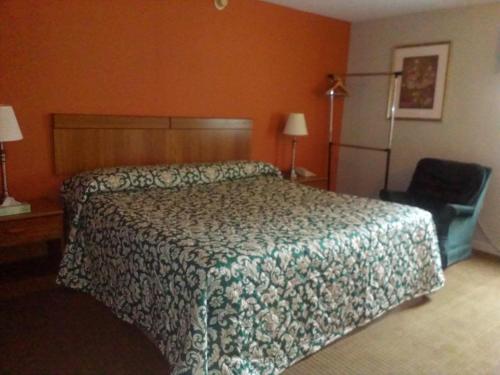Town House Inn - photo 35