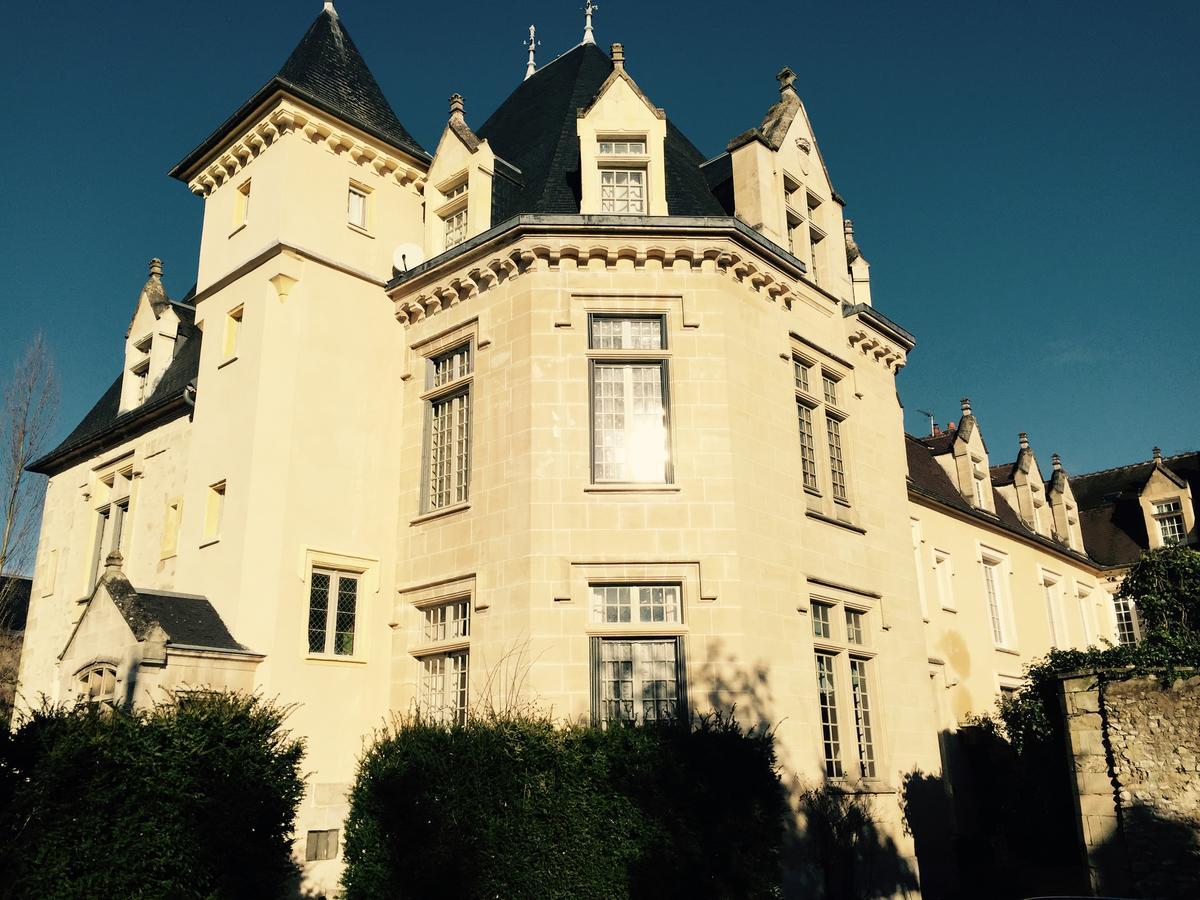 Le Castel Ecossais — 4-Star Luxury Hotel in Senlis, France