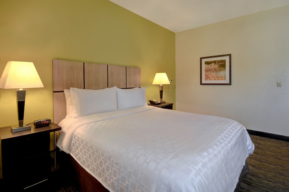 Candlewood Suites St. Clairsville by IHG - photo 31