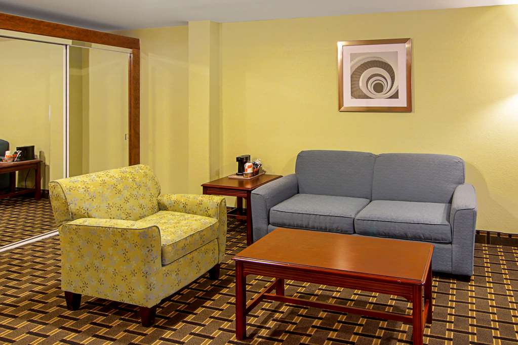 Quality Inn Plainfield I 395 - photo 14