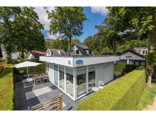 Holiday Home Zoutelande by the Beach — 4-Star Luxury Hotel in Zoutelande, Netherlands