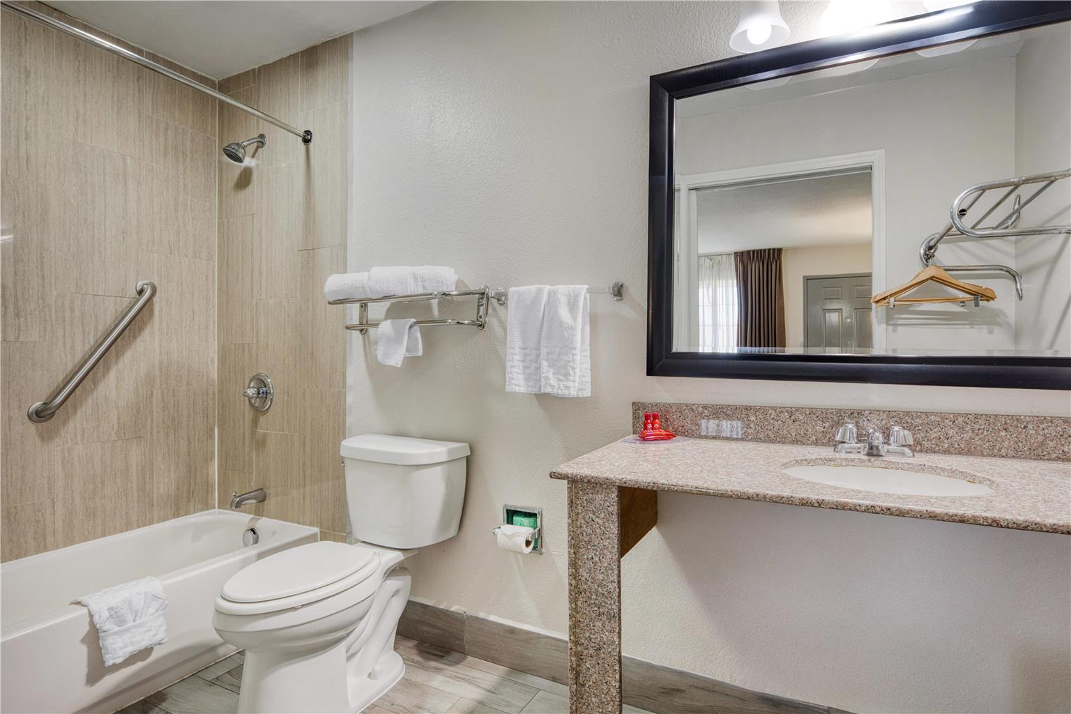 SureStay Hotel by Best Western Terrell - photo 31