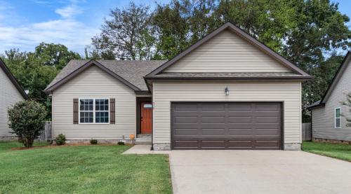 The Gate 4 Getaway in Oak Grove, United States