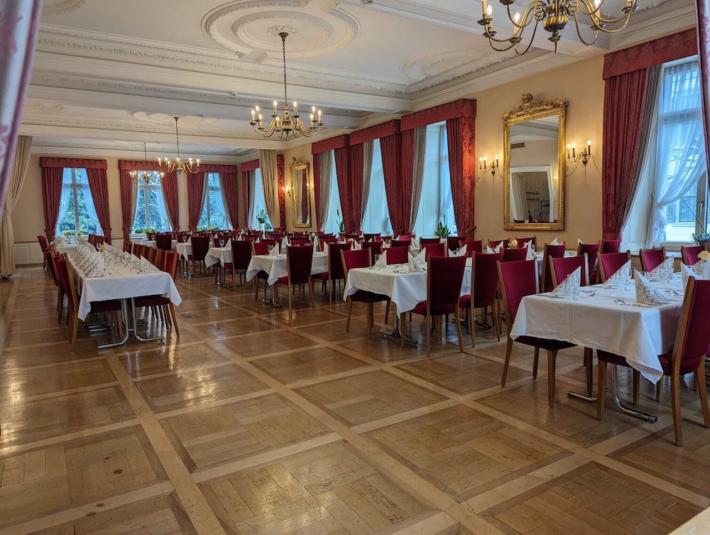 Hotel Post Glarnerhof — Glarus — photo 2