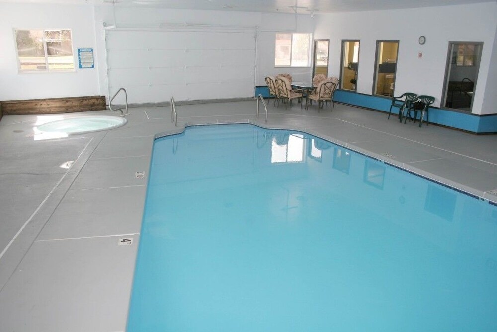 Pagosa Springs Inn & Suites - photo 25