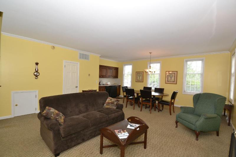 Century Suites Hotel - photo 48