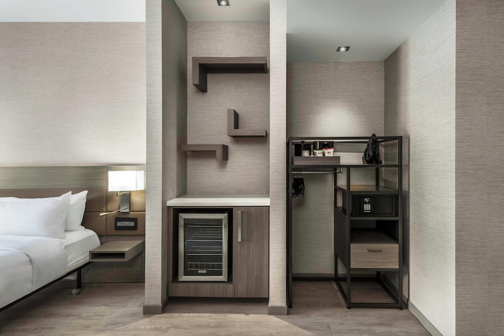 AC by Marriott Charlotte - photo 21